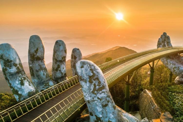 Da Nang City & BaNa Hills 